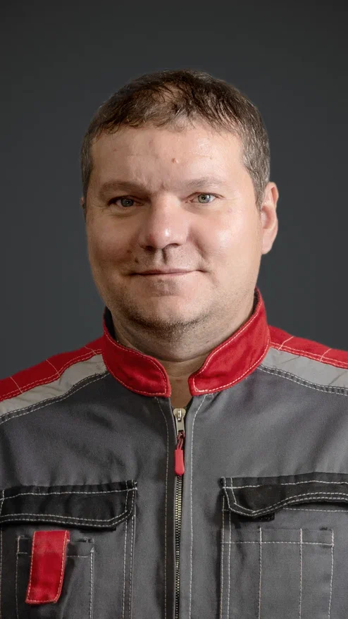 Сидоренко Иван шиномонтажник